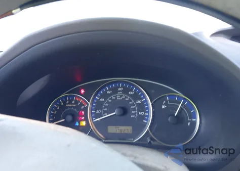 2010 Subaru Forester 2.5X z USA, uszkodzony, nr VIN JF2SH6BC8AG768637